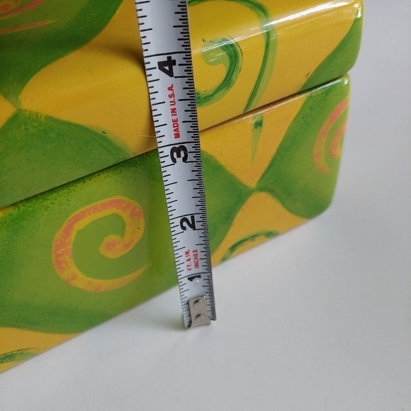 Psychedelic Yellow/Green Ceramic Box - Picture 12 of 12